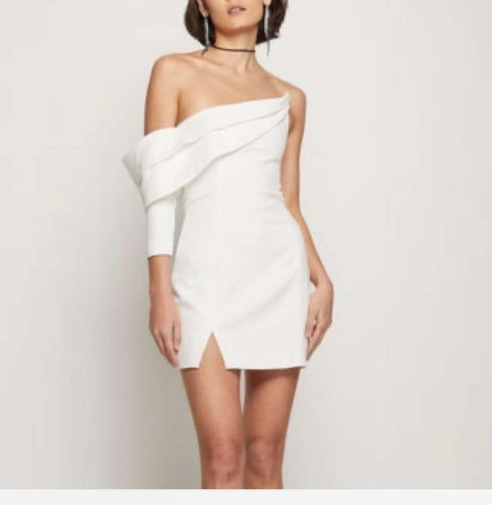 Wntermuse Margot Dress White Off-Shoulder Mini Size: 10/Medium NWT